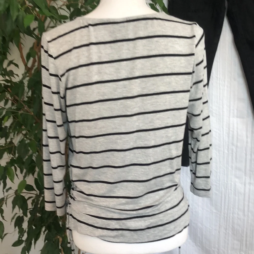 AMERICAN EAGLE black sz 10 high rise jeggings & BOBEAU sz S gray blk striped top